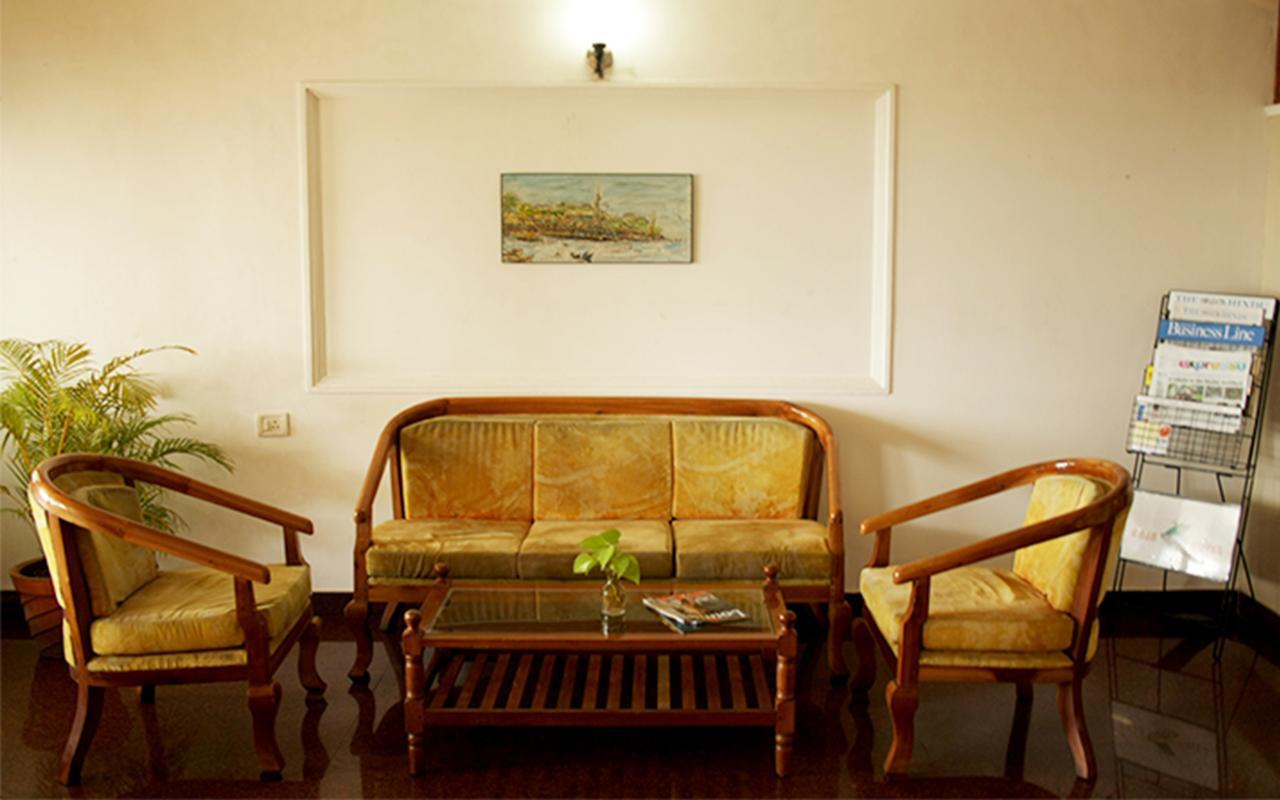 Raja Hotel Kovalam Extérieur photo