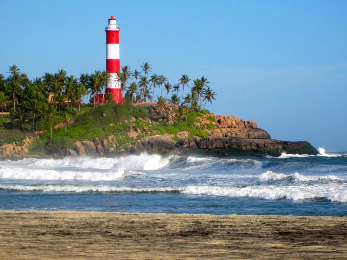 Raja Hotel Kovalam Extérieur photo