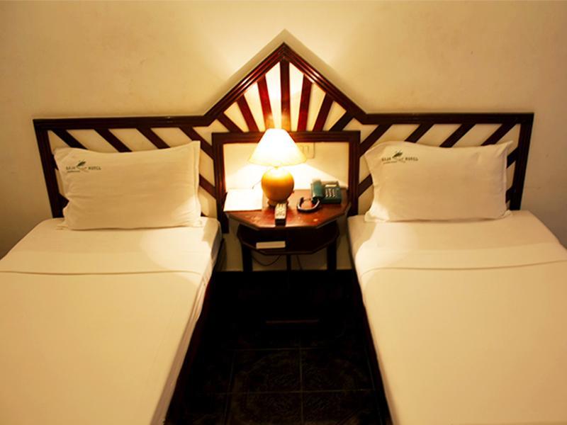 Raja Hotel Kovalam Extérieur photo